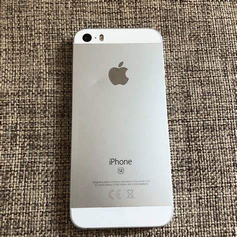 Iphone Se 1gen 32gb Silver Apple Bazar