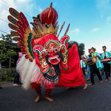 Wisata Banyuwangi Yang Unik Di Desa Wisata Osing Kemiren Indonesia Travel