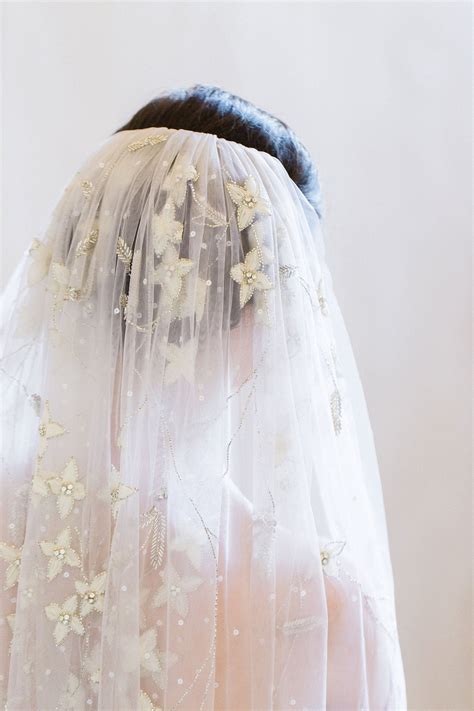 Des Fleurs Silk Floral Hand Embroidered Wedding Veil Etsy Embroidered Wedding Floral Veil