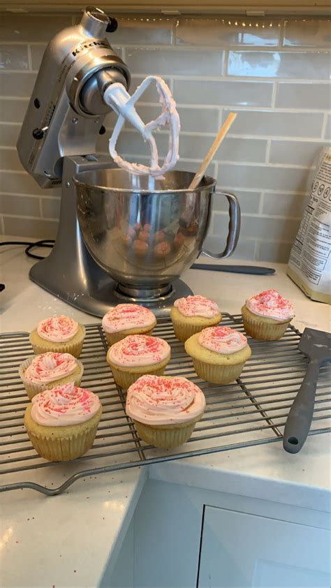 Baking 🧁 Aesthetic Food Food Obsession Yummy Food