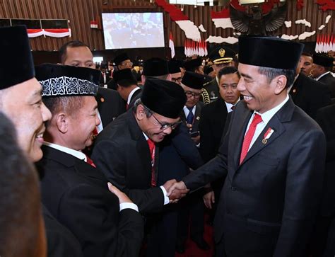 Presiden Jokowi Saksikan Pelantikan Anggota Mpr Dpr Dpd Ri Periode