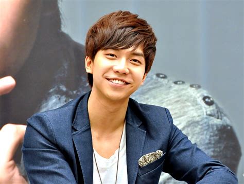 Known as the ballad prince, lee has had numerous hit songs such as because you're my woman, will you marry me, and return. adt's smallworld: Lee Seung Gi Confirms Upcoming MBC Drama