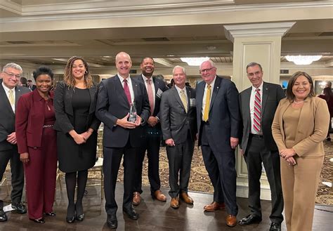 Columbia Bank Receives Corporate Board Diversity Award from African