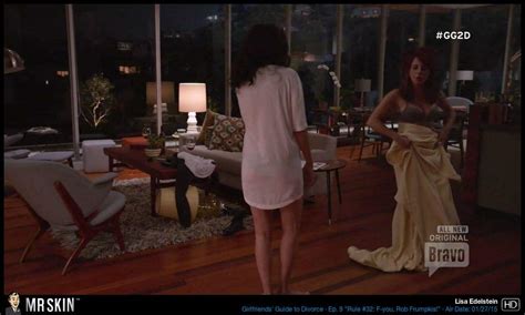 Naked Alanna Ubach In Girlfriends Guide To Divorce