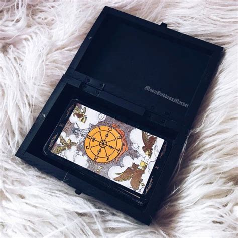 We did not find results for: Tarot Card Boxes to Store Your Special Tarot Decks | Proyectos