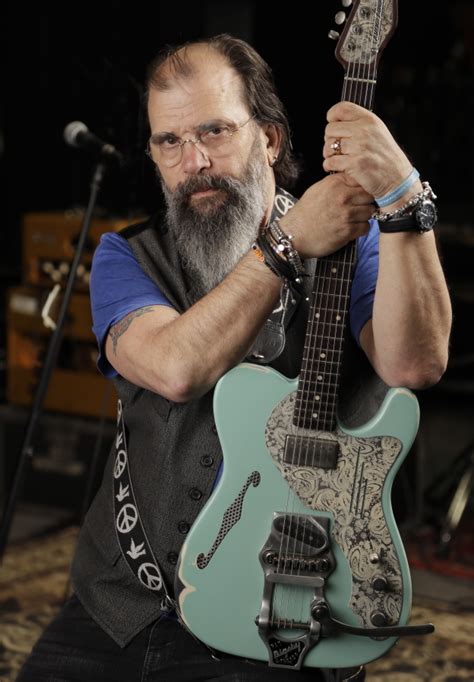 Steve Earle Enlists Miranda Willie To Revisit Outlaw Music The Columbian