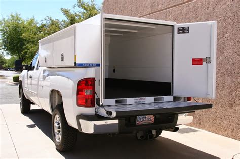 Transferable Slip-On Work Truck Bodies For Standard Pickup Trucks