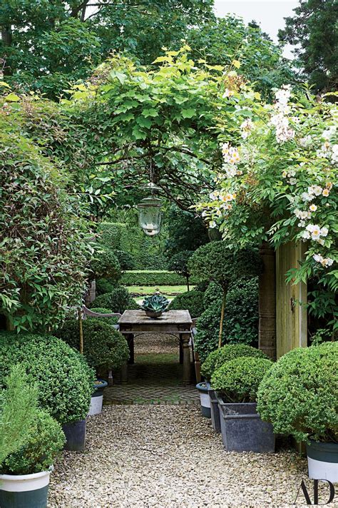 52 Beautifully Landscaped Home Gardens Architectural Digest English