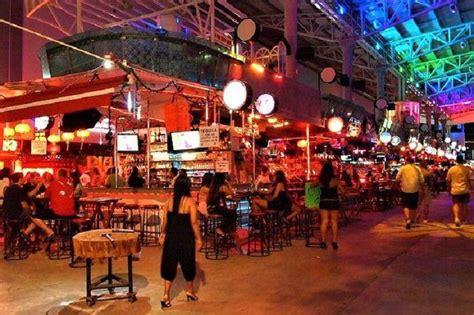 Смотреть видео про massage japan. Phuket Soapy Massage (a mind blowing true story...)