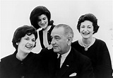 President Lyndon Johnson Family Photograph by Everett - Fine Art America