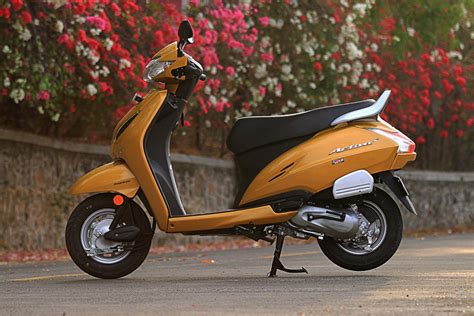 The launched date of honda activa 6g of in india is 15th january 2020. Honda Activa Price & Models in India, Reviews & Mileage ...