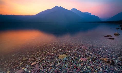 Discover Lake Mcdonalds Amazing Colored Pebbles Best Time To Visit
