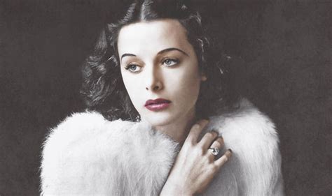 Bombshell Film Review Hedy Lamarrs Story Is Touching And Fascinating