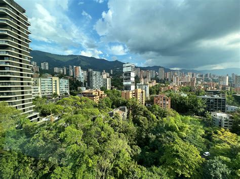 Best Areas For Expats In Medellín Colombia