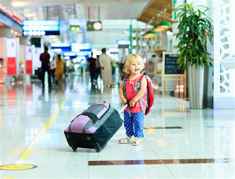 5 Accesorios Imprescindibles Para Viajar Con Bebés El Blog De Mi Bebe