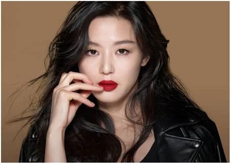 Here Are The Top 10 Highest Paid Korean Actresses In 2020 All In One