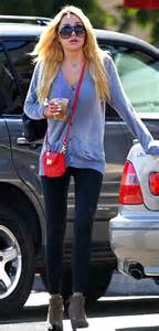 Amanda Bynes Heads Out In Her Dented Bmw After It Was Fixed In The