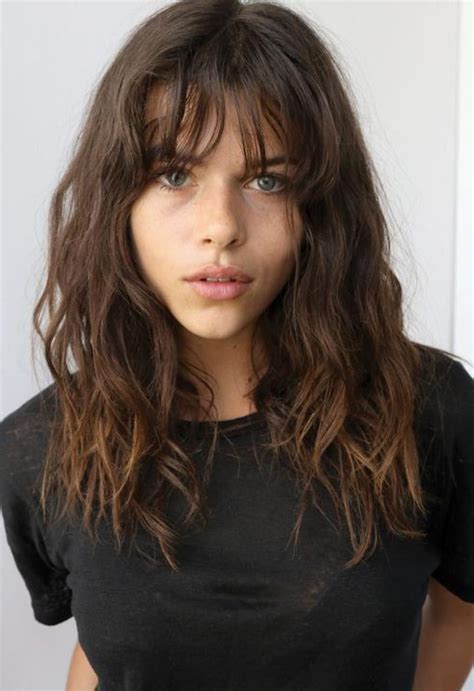 20 Collection Of Long Wavy Hairstyles With Horizontal Bangs