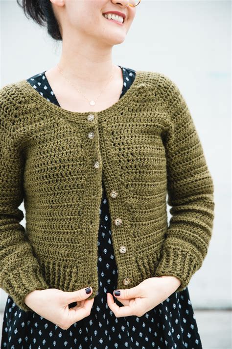 Simple Raglan Cardigan Free Crochet Pattern