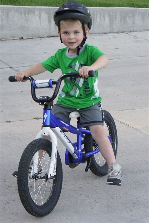 Super Tips For Teaching Kids To Ride A Bike Paging Supermom Kids