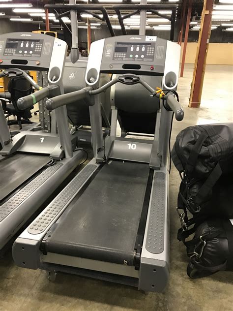 Life Fitness 95ti Flex Deck Treadmill With 120v20amp