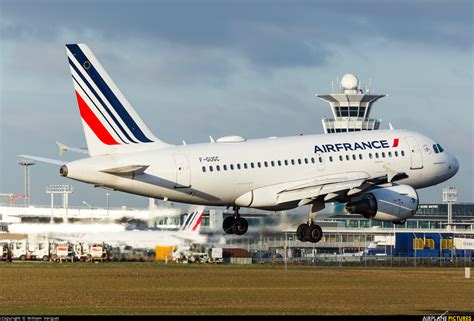 F Gugc Air France Airbus A318 At Paris Orly Photo Id 1272325