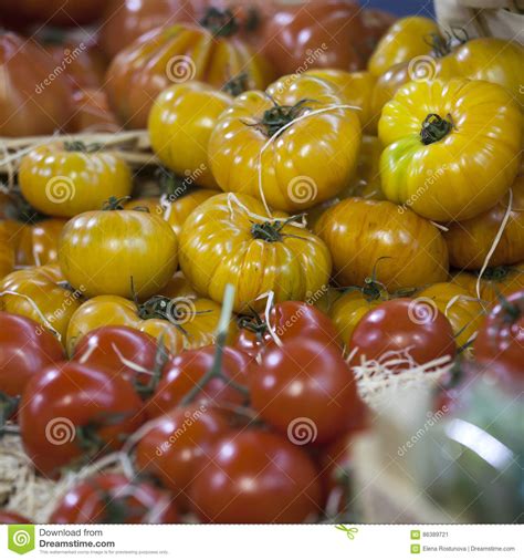 Beefsteak Tomatoes On A Market Stall Stock Image Image Of Market