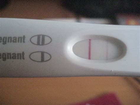 Symptoms Of Pregnancy Problems Th Pregnant Test With Dettol Chances