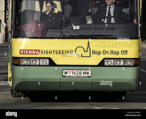 Bus Vienna Sightseeing Hop On Hop Off Austria Vienna 1 District