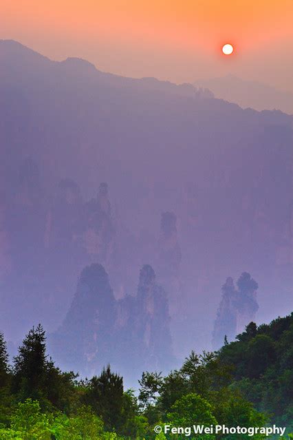 Sunrise Over Misty Mountains 张家界－大观台日出 Shot At Zhangjiajie Flickr