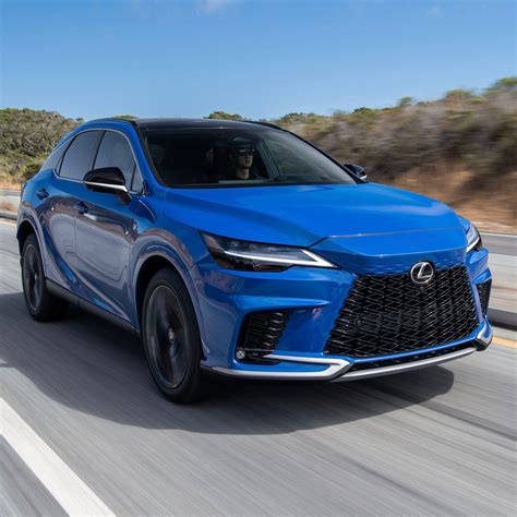 Differences Between The 2024 Lexus RX And 2024 Genesis GV70