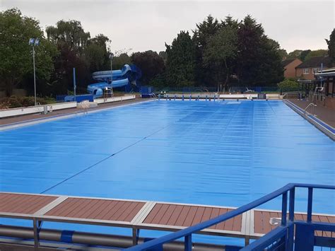 New Cover Will Retain Heat In Outdoor Pool Banbury Fm