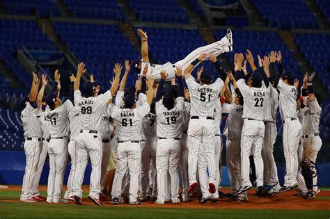 Baseball Japan Rejoices Over Wonderful Olympic Gold Medal Pressure