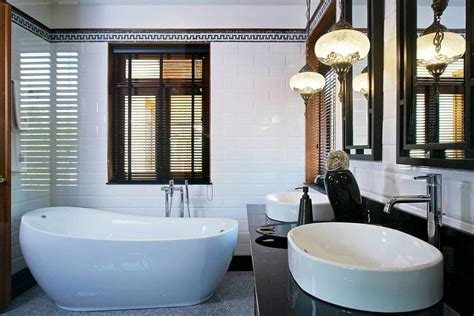 27+ elegant white bathroom ideas to inspire your home. Oriental Indochina bathroom decor in 2020 | Beautiful ...