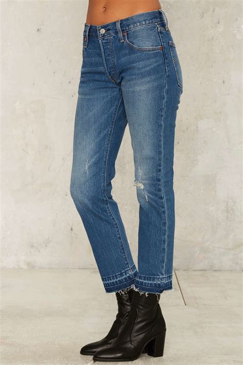 Lyst Levis Jeans For Women 501 Jeans Wear And Tear In Blue