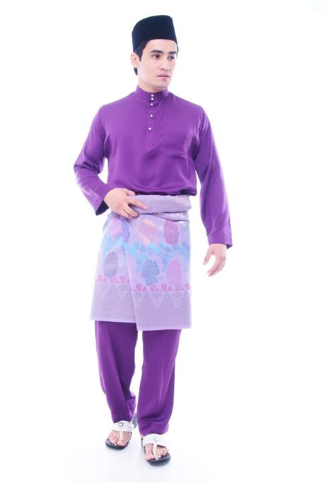 Gambar baju batik kapel model baju terbaru 2019. Gambar Baju Melayu Senibeladiri Kurung Teluk Belanga Lebih ...