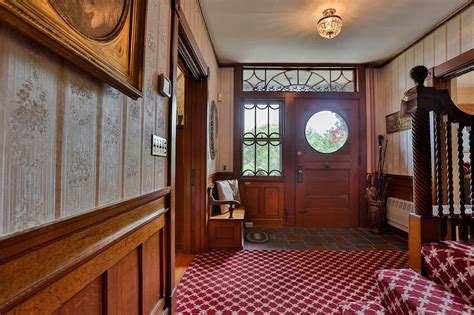 1891 The Castle For Sale In Jackson New Hampshire — Captivating Houses