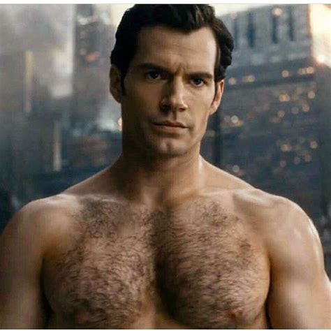 henry cavill shows off his superman bod with a shirtl
