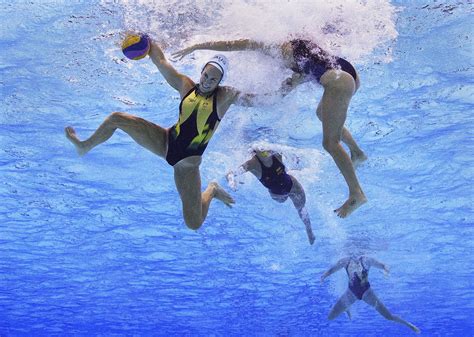 Womens Water Polo Underwater Pictures Women S Waterpolo Dirty Play HD