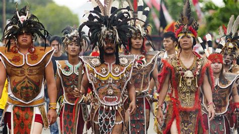 Dayak People The Remarkable Indigenous Of Kalimantan Borneo