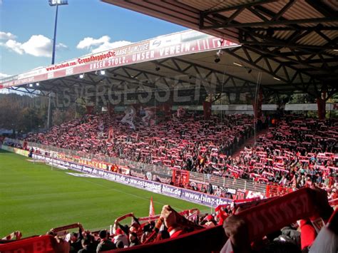 Fc union berlin (german pronunciation: I'm an FC Union Berlin Man: Union win fans but not points ...