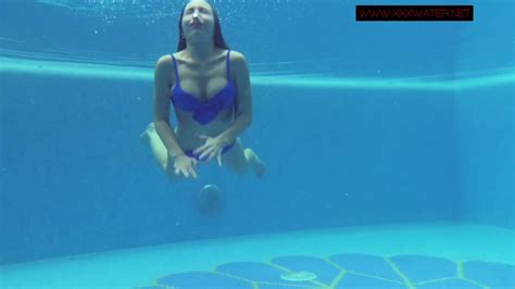 Lina Mercury Hot Underwater Naked Teen