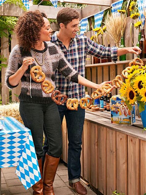 how to throw an oktoberfest party at home rachael ray in season oktoberfest party