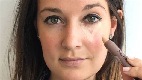 Four Eye Makeup Tricks To Cover Dark Circles Like A Pro