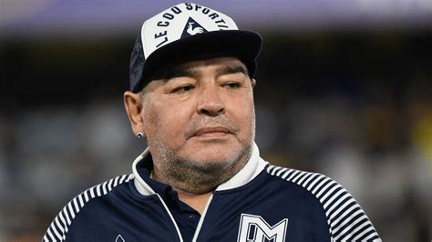 Diego Maradona Dead Argentina Soccer Legend Passes At 60 Sports Illustrated