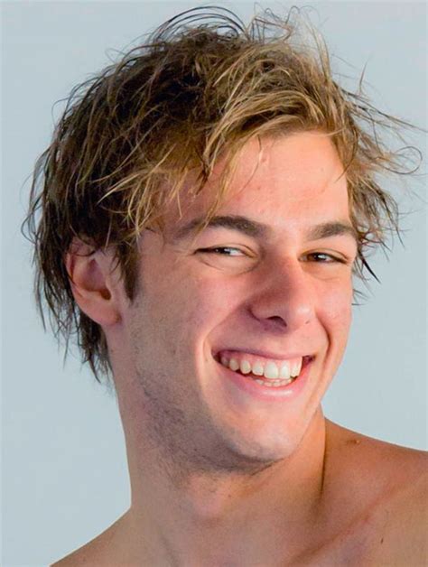 Gregorio paltrinieri is a swimmer who has competed for italy. Gregorio Paltrinieri, biografia