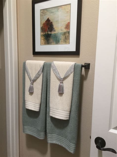 20 Bathroom Towel Hanging Ideas