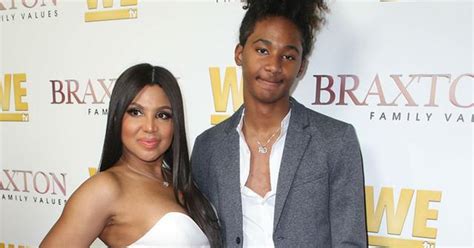Toni Braxton Showers Her Son With Kisses On The Red Carpet