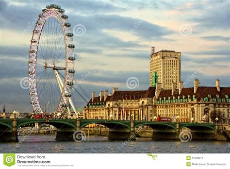 Oeil de Londres photo éditorial. Image du observation - 11233511