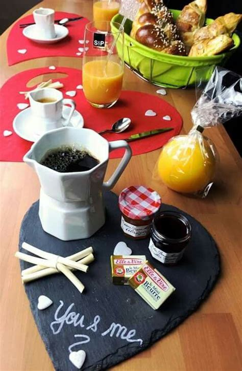 Pin On Desayuno De Café Con Leche Y Bollo
